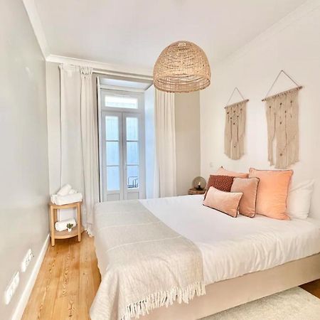 Vila Rosario 3 Studios With Patio By Homeful Homes Lisboa Kültér fotó